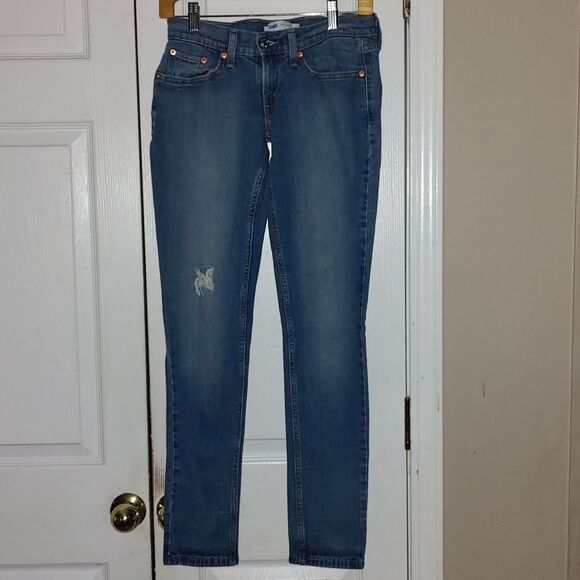 Levi Strauss  524   Distressed Skinny Jeans  Sz 26x32 - Picture 1 of 8